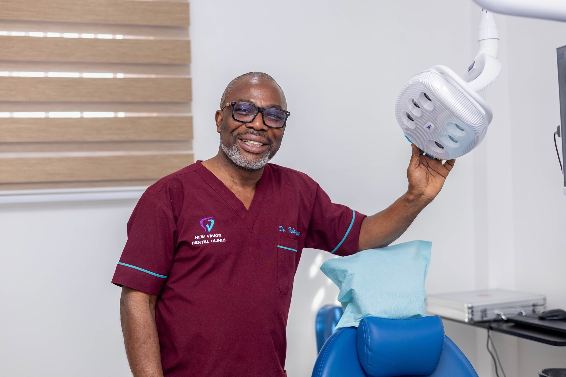 Dr. Felix Govina